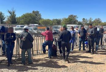 Detienen a revendedores en las afueras del Chevron Park