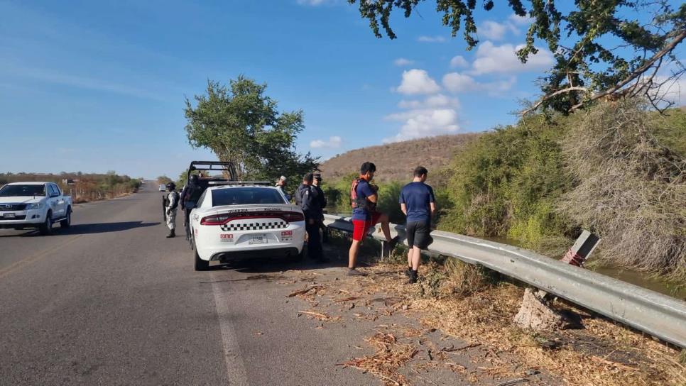 Encuentran cuerpo flotando en canal de La Piedrera, al sur de Culiacán