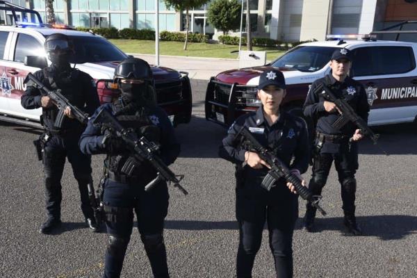 Complicado retiro de capuchas a policías en Ahome: Romanillo