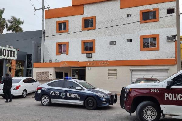 Canadiense muere al salir de su habitación en un hotel de Los Mochis