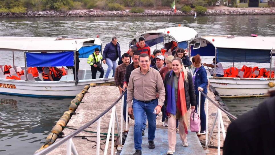 Habitantes de comunidades como el Barrón en Mazatlán, recibieron la visita del alcalde