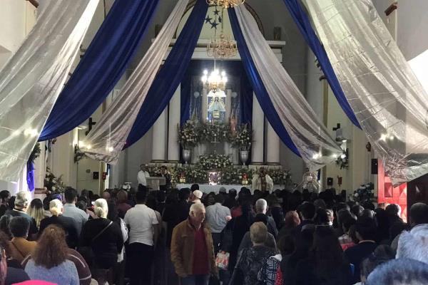 Con tamales, misa y fiesta, festejan Día de la Candelaria en Quilá