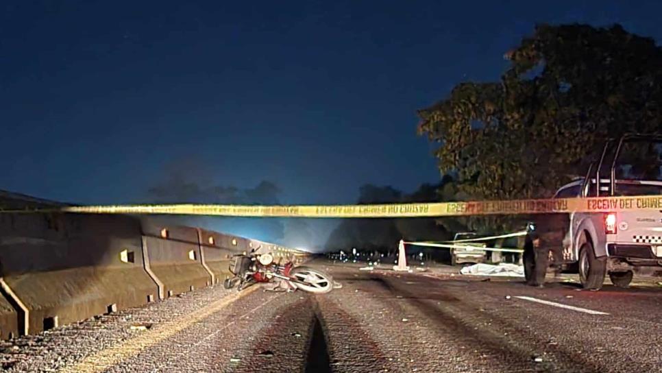 Navolatense muere arollado en su motocicleta por La Costera, en Aguaruto