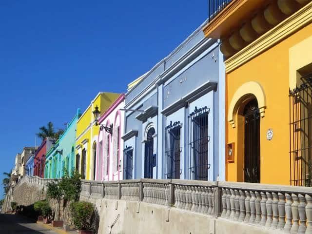 La calle de las fotografías del recuerdo en Mazatlán