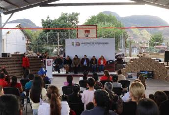 Gobierno de Badiraguato entrega más de 1,300 apoyos invernales a familias vulnerables