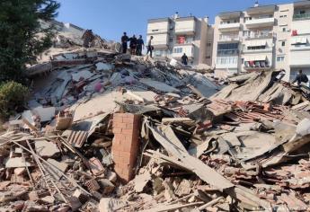 La verdadera historia del perrito que rescata a víctimas del terremoto en Turquía