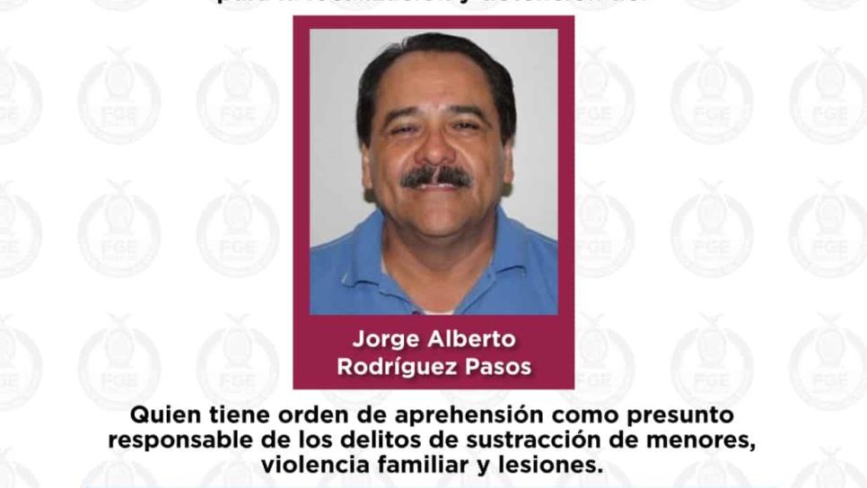 Fiscalía de Sinaloa gira orden de aprehensión en contra de exalcalde de Mazatlán