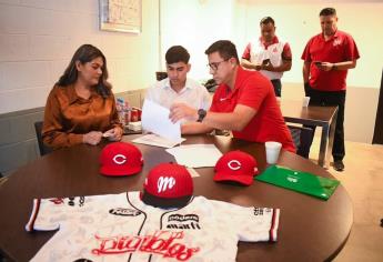 Reds de Cincinnati firma al sinaloense Christian López