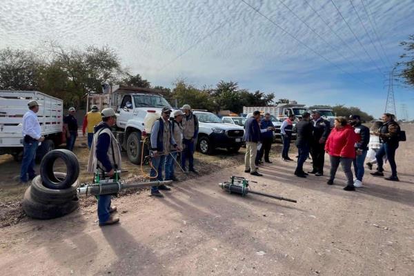 Después de 10 años, rehabilitan drenaje sanitario en el Poblado 6