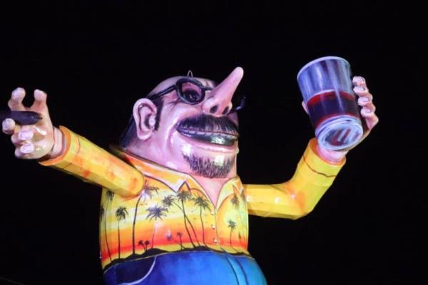 «No me parece lo correcto», opina alcalde de Mazatlán por quema del mal humor a «El Químico»
