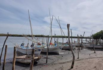 Dos pescadores de El Colorado están desaparecidos en altamar desde hace tres días