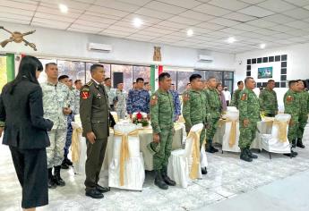 Militares celebran el 110 aniversario del Ejército Mexicano