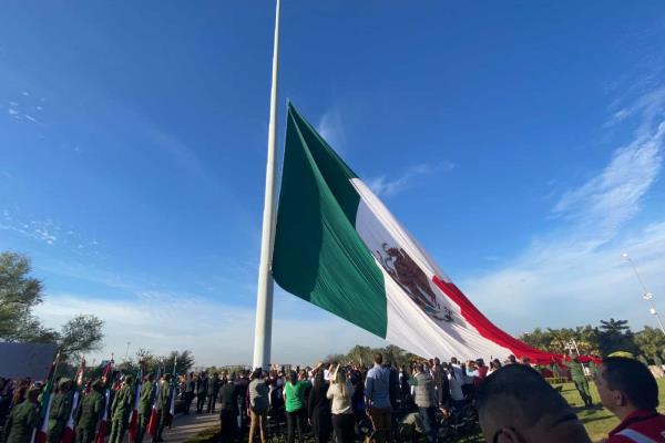 Conmemoran 83 Aniversario de la Bandera de México en Culiacán