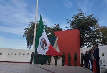 Ayuntamiento de Ahome conmemora el Día de la Bandera