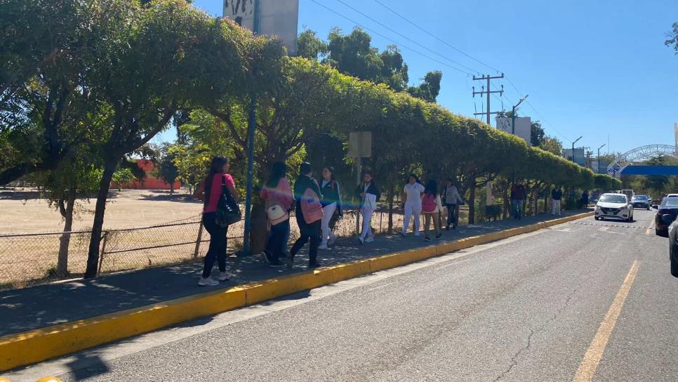 Fichas de Medicina UAS se agotaron y se analiza abrir más espacios: rector