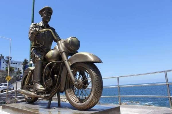 La curiosa historia del Monumento a Pedro Infante en Mazatlán