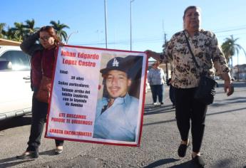 Marchan en Los Mochis para que respeten los derechos humanos y paren los «levantones»