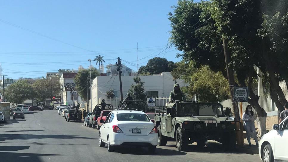 Militares «blindan» el Hospital General de Culiacán