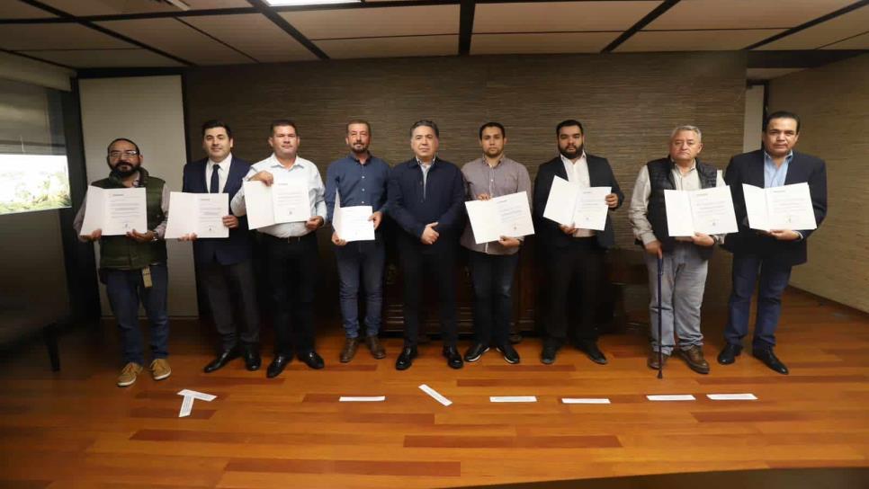 Rocha Moya cambia a personal de Vialidad y Transportes