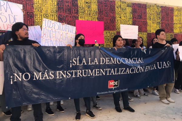 «Son mentiras, el Congreso no organizó manifestación en la UAS»: Feliciano Castro