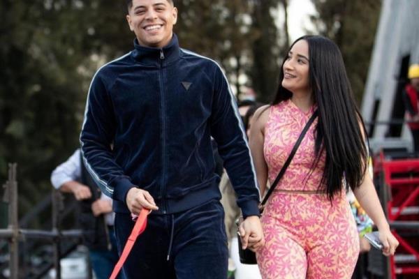 Eduin Caz le dice adiós a su esposa; se separan y ella se va de México