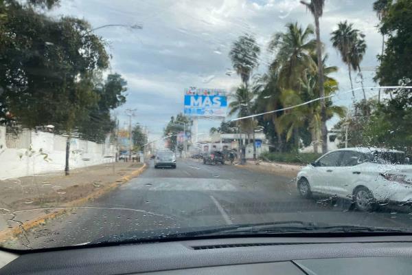Llovizna sorprende a culiacanenses en la zona centro y norte