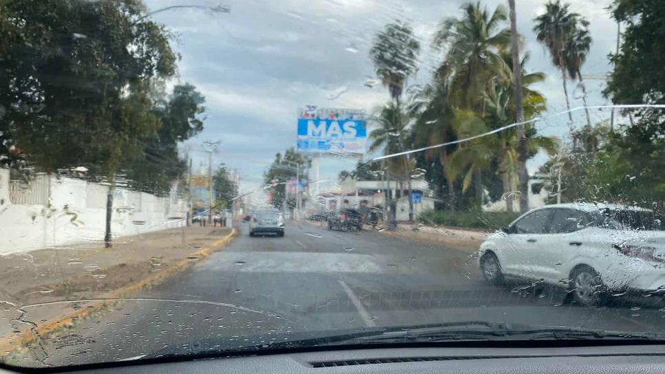 Llovizna sorprende a culiacanenses en la zona centro y norte