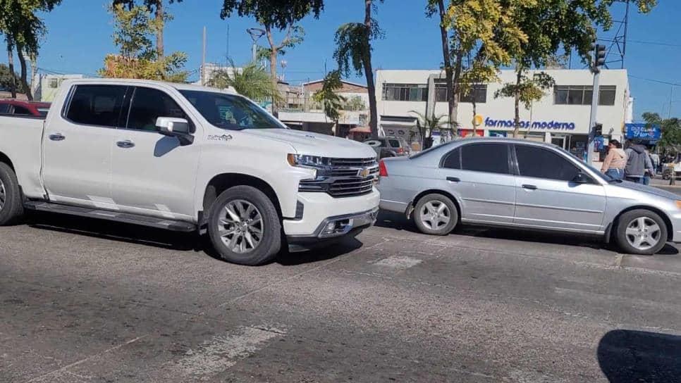 Esta es la cantidad de multa para quien porte polarizados oscuros en Ahome