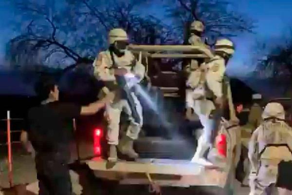«¡Me van a matar!», joven pide no ser entregado a policía de Caborca y aparece muerto al otro día