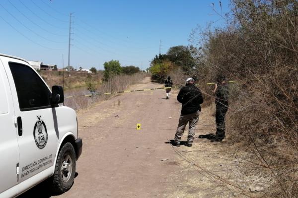 Con el rostro cubierto y asesiando a balazos, hallan a hombre en Bacurimí
