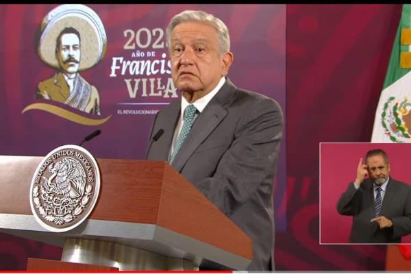 AMLO analiza la regularización de carros «chocolate» que inicien con letra en su serie 