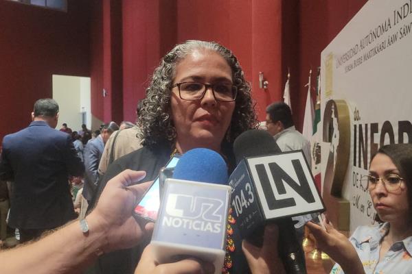 Colocan manta en contra de la directora de la Secundaria Técnica #16 en Ahome