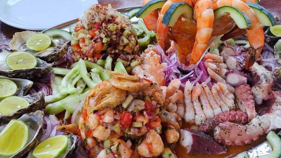 Mariscos en Mazatlán: ¿de carreta o que suene la banda?