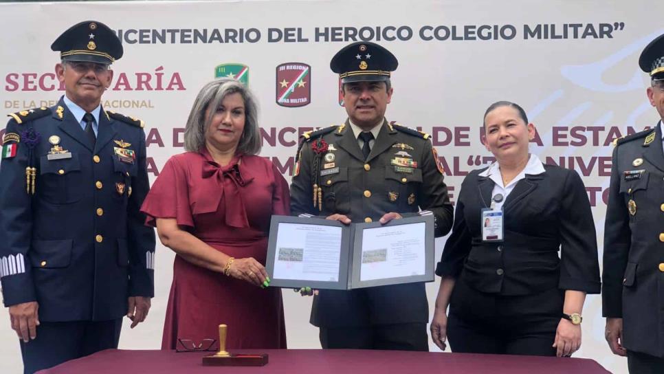 Con 200 mil estampillas, conmemoran el 75 aniversario de la Escuela Militar de Sargentos