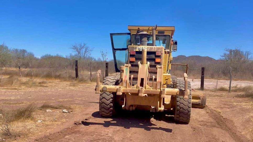 Tras 40 años de espera, Ayuntamiento de El Fuerte rehabilita caminos en 4 comunidades