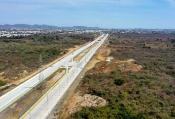 Con inversión de 160 mdp, inauguran en Mazatlán pavimentación de calle en Avenida Delfín 