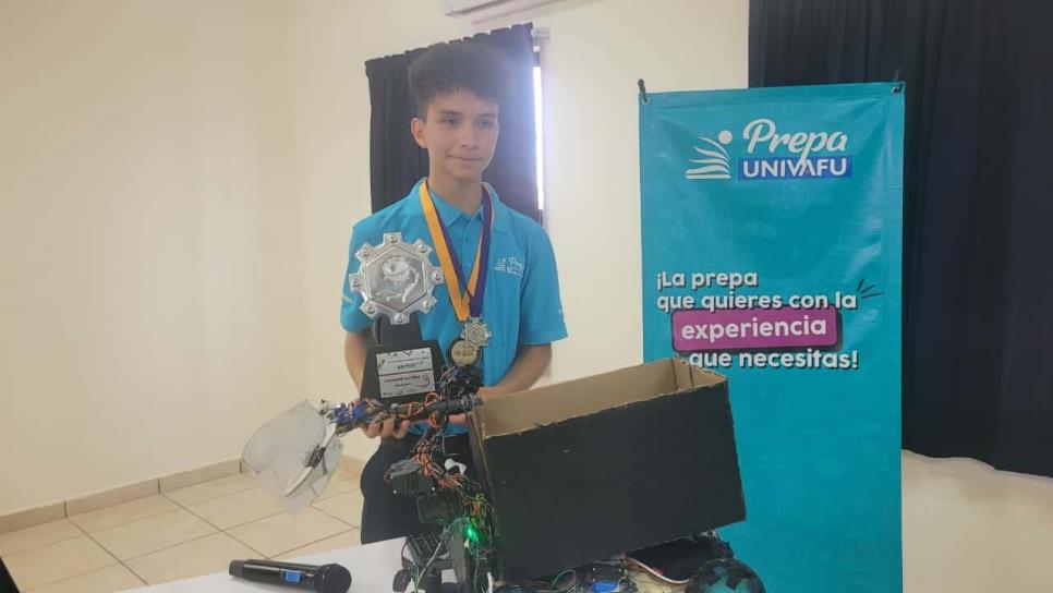 Joel Joab, de Los Mochis, creó un robot que recoge la basura con el que competirá en Brasil