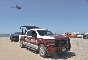 Drones vigilan playas y centros recreativos en Ahome.