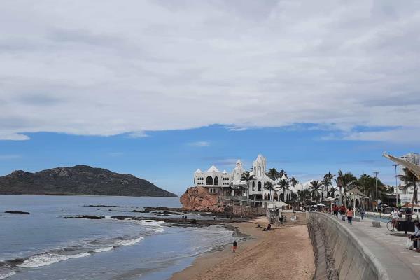 En Mazatlán se construirán 7 baños públicos con acceso a las playas