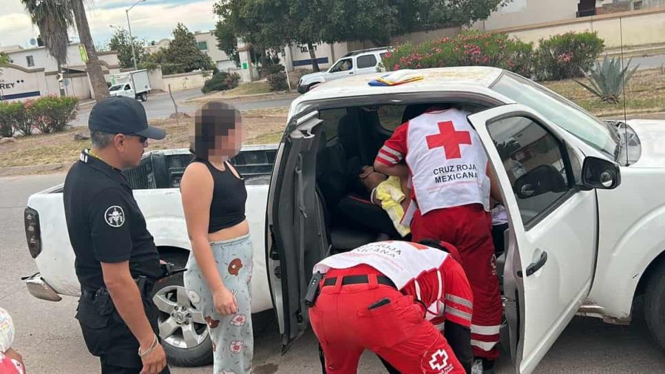 Bebé nace a bordo de una camioneta; policías de Ahome ayudan a recibirla