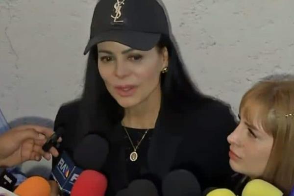 Maribel Guardia reaparece y rompe en llanto al hablar de Julián Figueroa