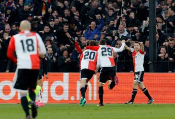 Santi Giménez y el Feyenoord ganan en la Europa League