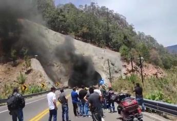Cierran la Mazatlán-Durango tras accidente; hay una persona sin vida