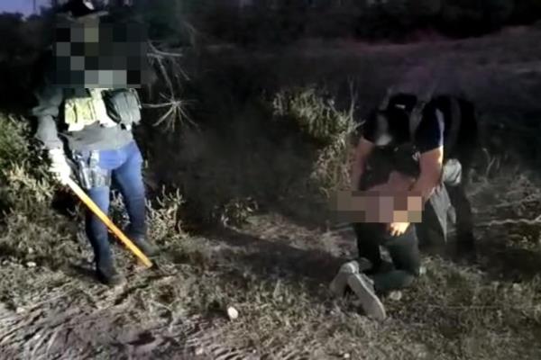 ¿Tabla o soplete? Así castigan los cárteles a ladrones, violadores y «chapulines»
