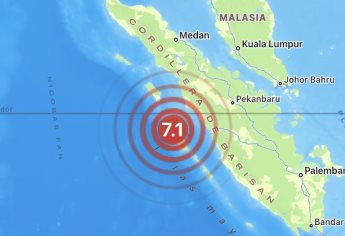 Sismo de 7.1 grados sacude Indonesia; activa alerta de tsunami