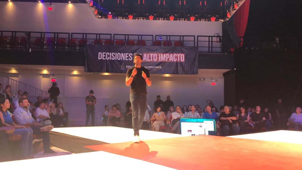 Oso Trava, de Shark Tank México, habla sobre «Decisiones de alto impacto», en Culiacán