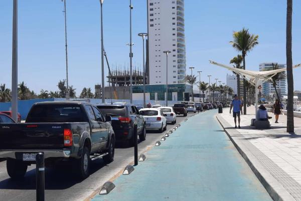 Mazatlán presenta un grave problema por el crecimiento desmedido del tráfico vehicular