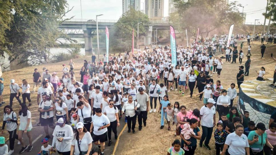 Familias se llenan de color en la primera carrera del DIF  «Por los Derechos de niñas, niños y adolescentes»