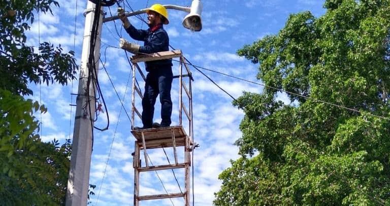 Ayuntamiento de Ahome invertirá 17 mdp en luminarias y reparación de drenajes