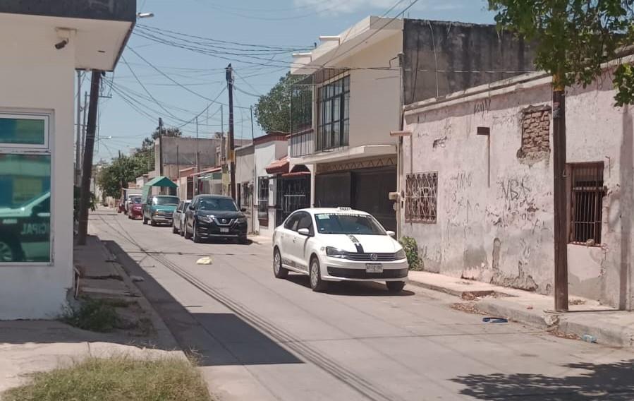 Taxista atropella a paciente renal en Los Mochis y huye